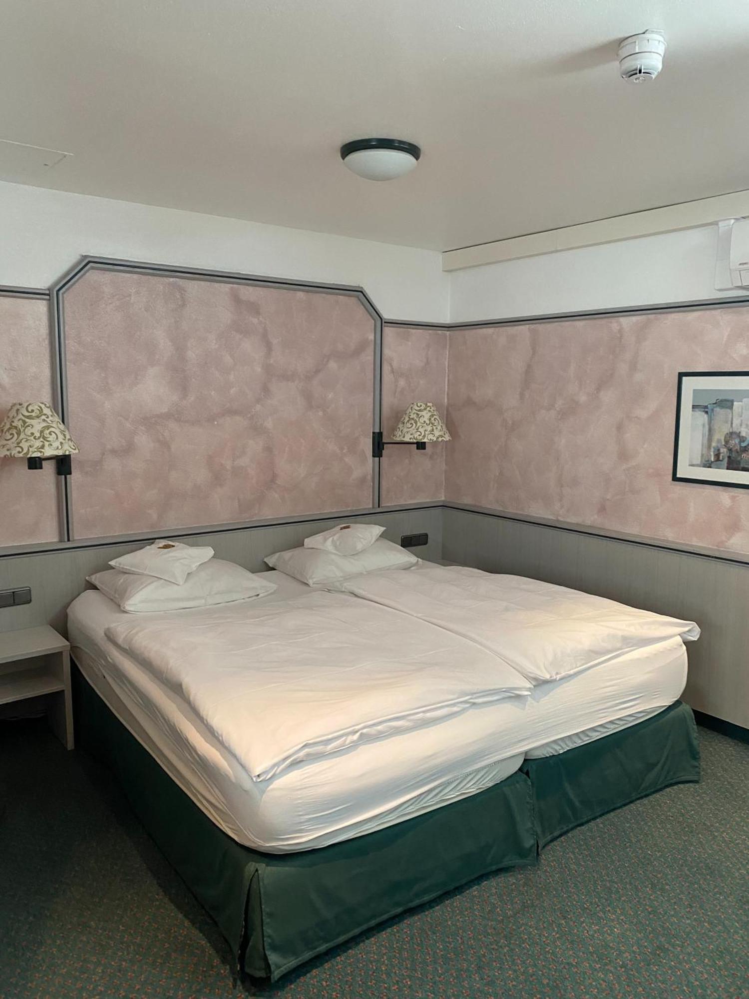Landhaus Alpinia Berlin Extérieur photo